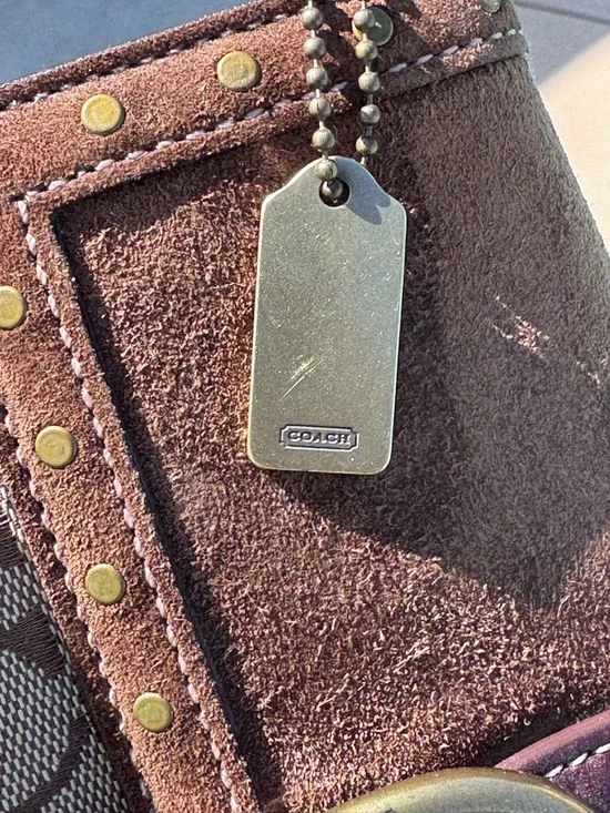 Coach SoHo studded suede signature clutch wallet vintage - Picture 7 of 17